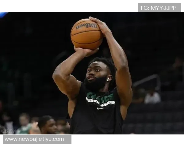 杰伦布朗分享助攻秘诀积极研究录像提升队友进攻参与度 杰伦布朗分享助攻秘诀积极研究录像提升队友进攻参与度