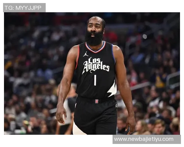 詹姆斯团队分析去年季前备战过度消耗导致其12月状态下滑