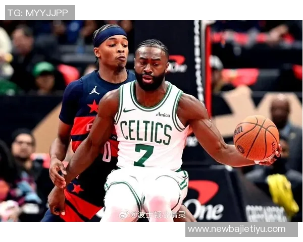 墨菲攻防兼备表现出色13投10中斩获24分5篮板4助攻3抢断正负值8